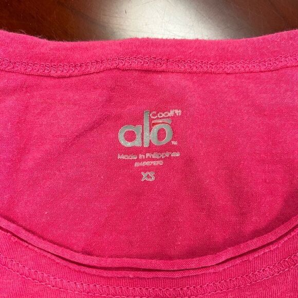 ALO Yoga Pink Bamboo Cool Fit Cap Sleeve T-Shirt sz XS - Picture 2 of 6